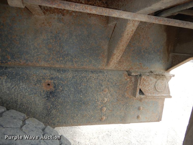 image for item DB8381 1998 Chevrolet C8500 dump truck