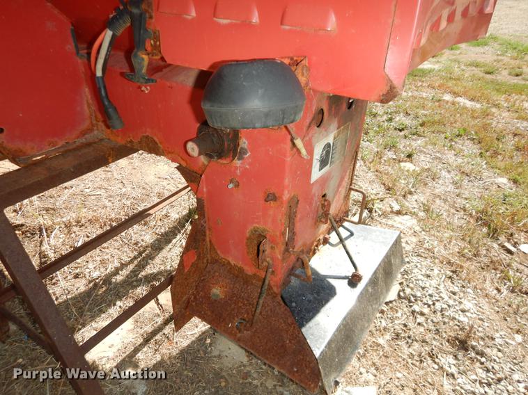 image for item DB8383 Hiniker V-box spreader