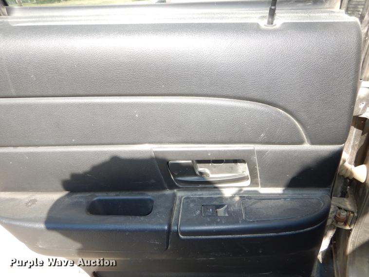 image for item DB8386 2009 Ford Crown Victoria Police Interceptor