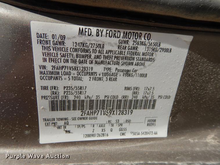 image for item DB8386 2009 Ford Crown Victoria Police Interceptor