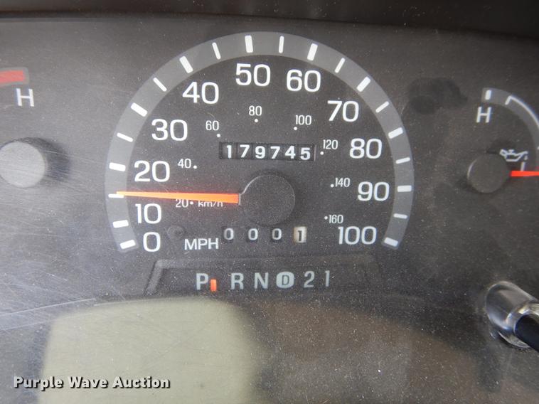 image for item DB8388 1999 Ford Econoline E450 Super Duty Eldorado shuttle bus