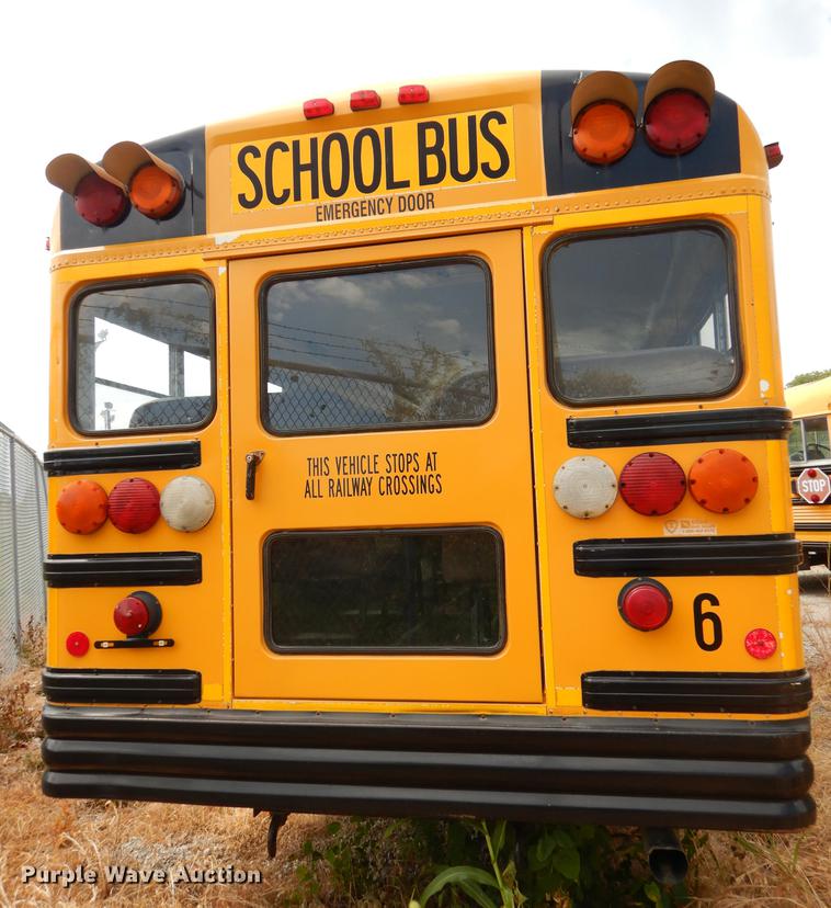 image for item DB8389 2004 International CE300 school bus