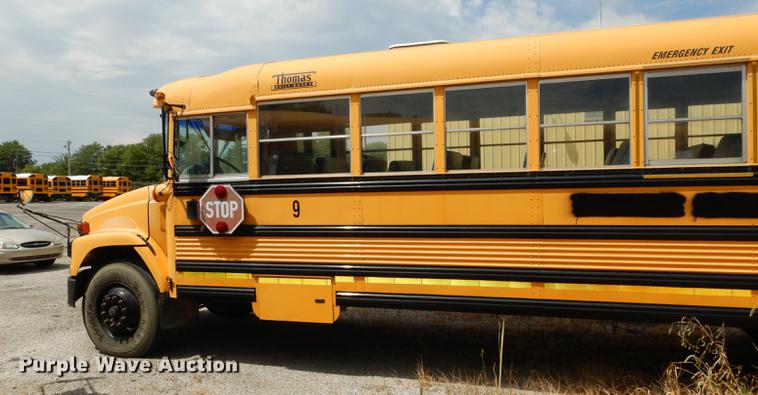 image for item DB8390 2000 Freightliner FS65 Thomas school bus
