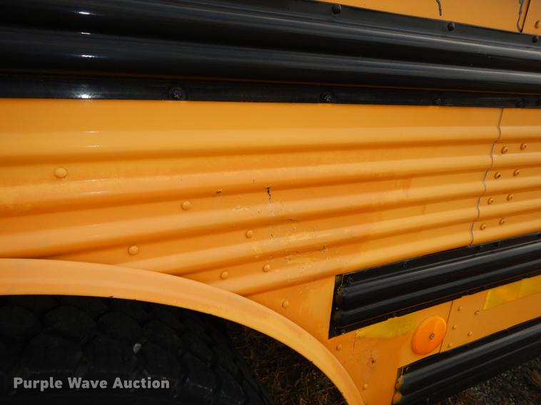 image for item DB8390 2000 Freightliner FS65 Thomas school bus