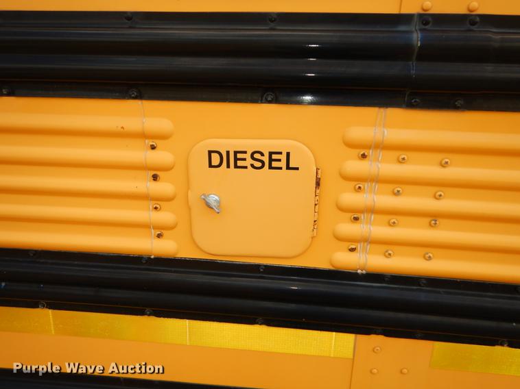 image for item DB8390 2000 Freightliner FS65 Thomas school bus