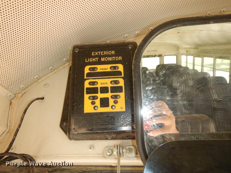 image for item DB8392 1999 International 3800 Am Tran school bus