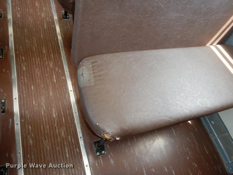 image for item DB8392 1999 International 3800 Am Tran school bus