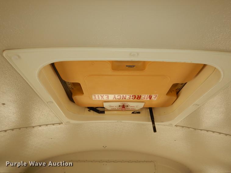 image for item DB8392 1999 International 3800 Am Tran school bus