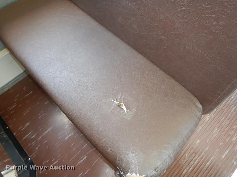 image for item DB8392 1999 International 3800 Am Tran school bus