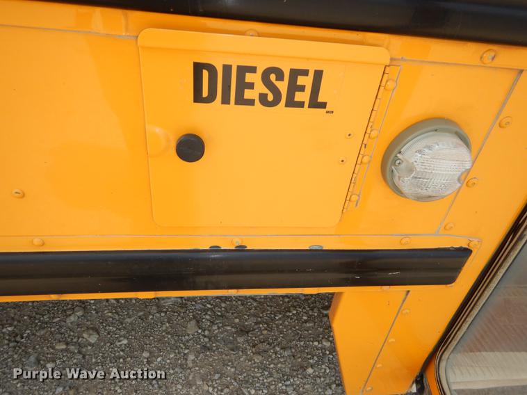 image for item DB8392 1999 International 3800 Am Tran school bus