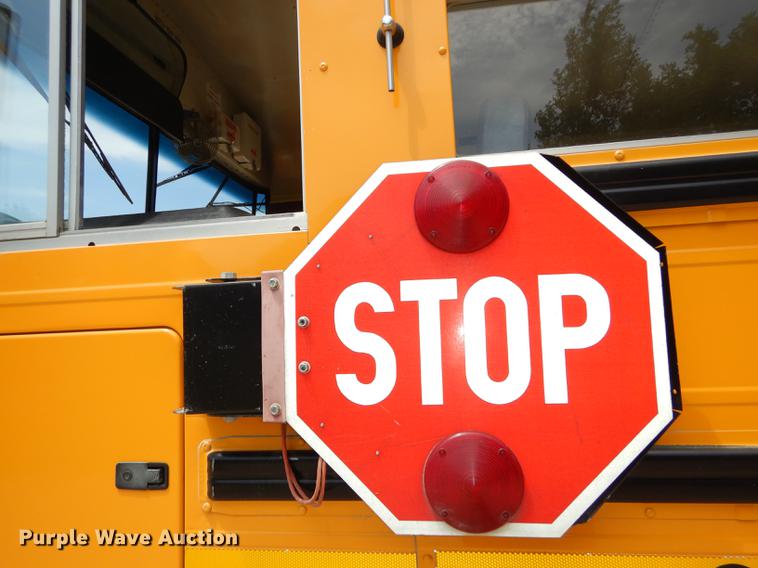 image for item DB8392 1999 International 3800 Am Tran school bus