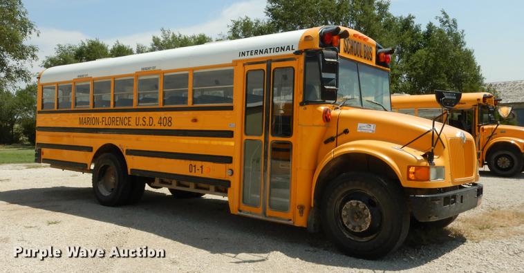 image for item DB8393 2001 International 3800 ATC school bus