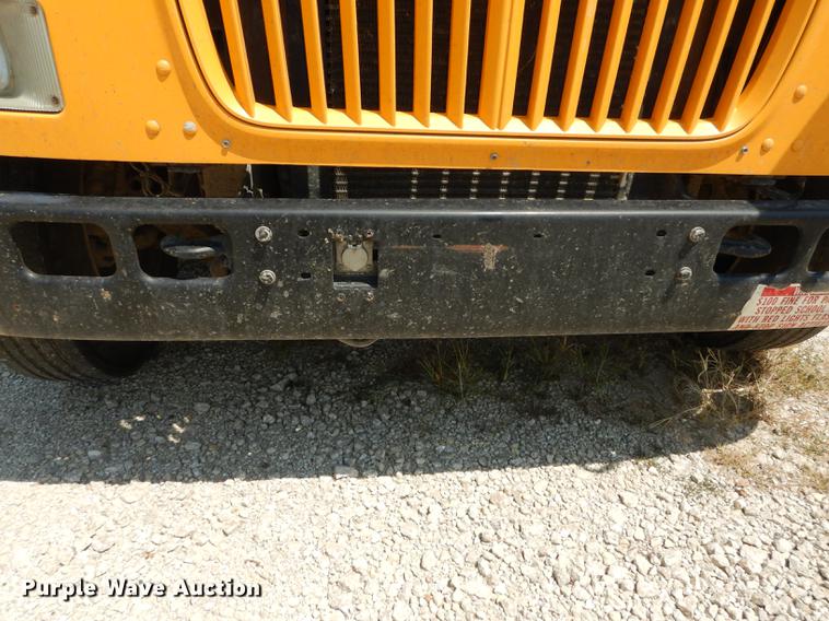 image for item DB8393 2001 International 3800 ATC school bus