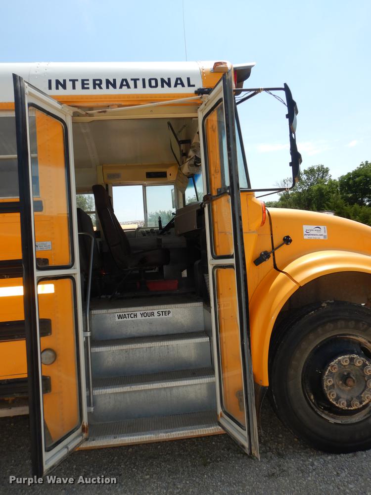 image for item DB8393 2001 International 3800 ATC school bus
