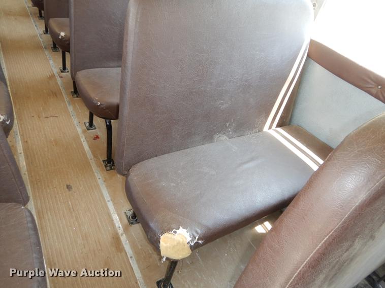 image for item DB8393 2001 International 3800 ATC school bus