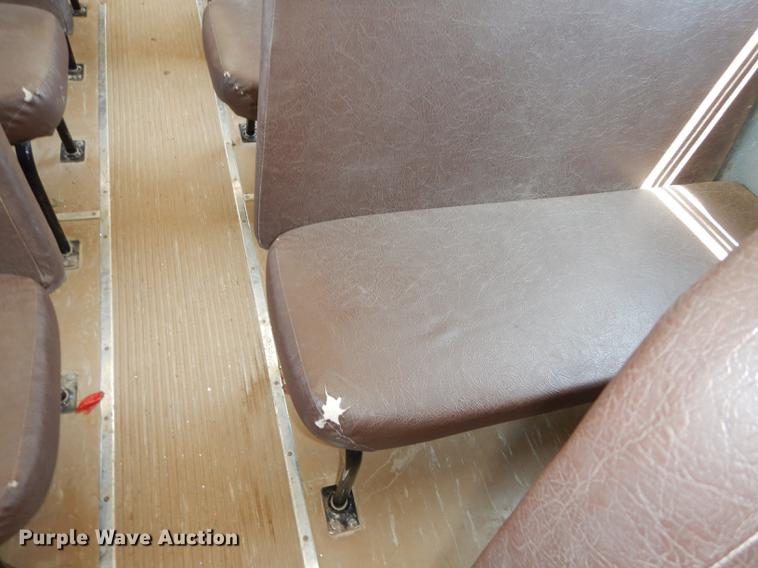 image for item DB8393 2001 International 3800 ATC school bus