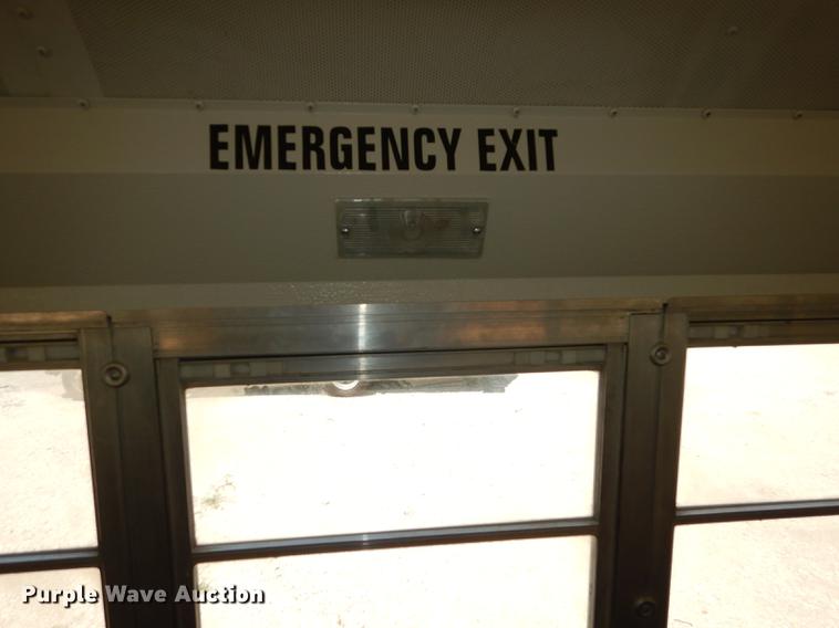 image for item DB8393 2001 International 3800 ATC school bus