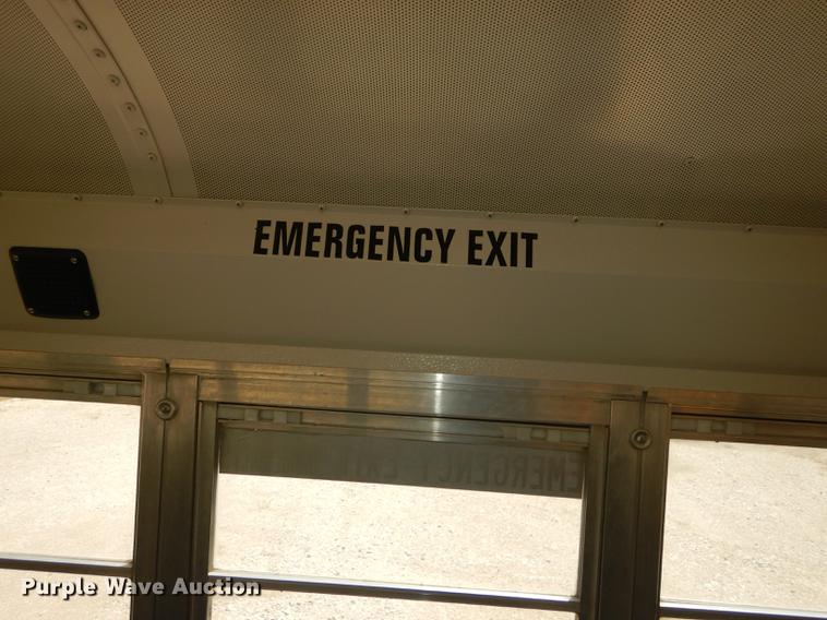 image for item DB8393 2001 International 3800 ATC school bus