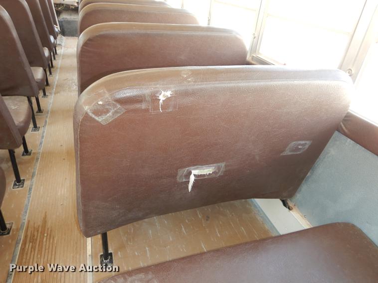 image for item DB8393 2001 International 3800 ATC school bus