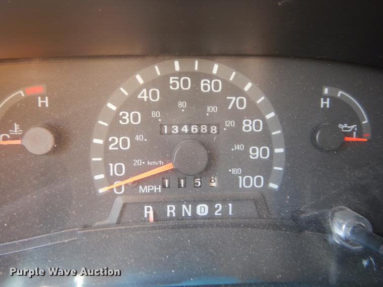 image for item DB8394 2000 Ford Econoline E450 Super Duty Collins school bus