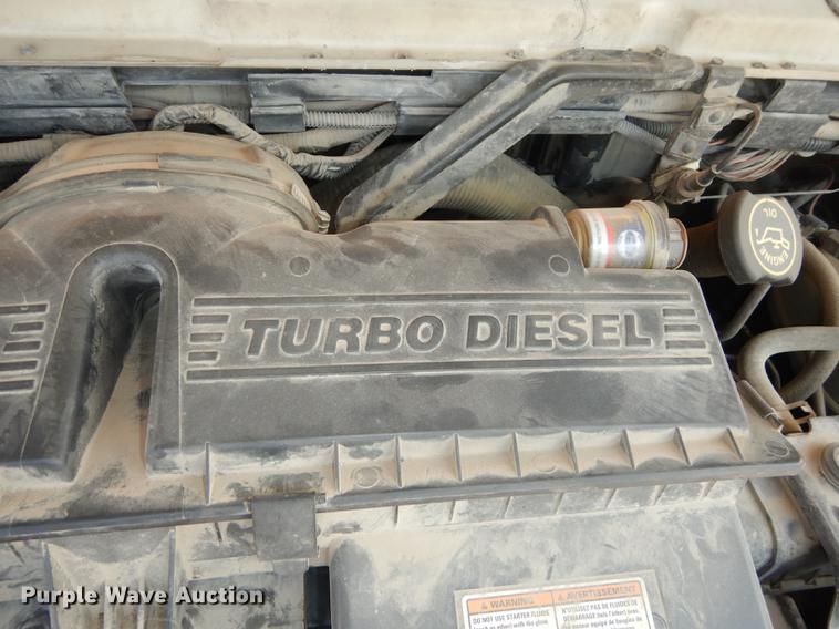 image for item DB8394 2000 Ford Econoline E450 Super Duty Collins school bus