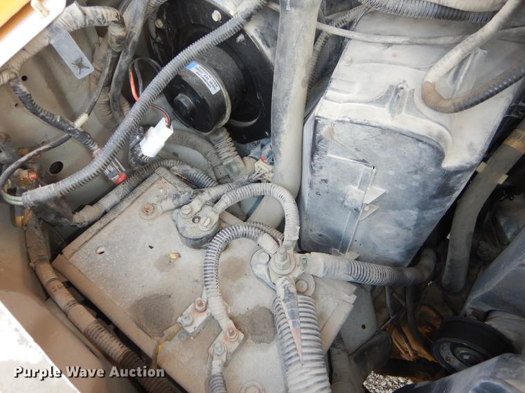 image for item DB8394 2000 Ford Econoline E450 Super Duty Collins school bus