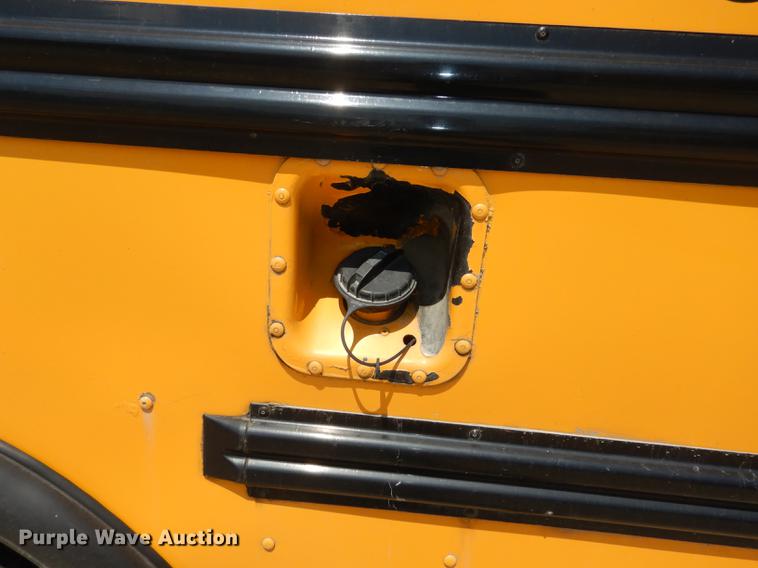 image for item DB8394 2000 Ford Econoline E450 Super Duty Collins school bus