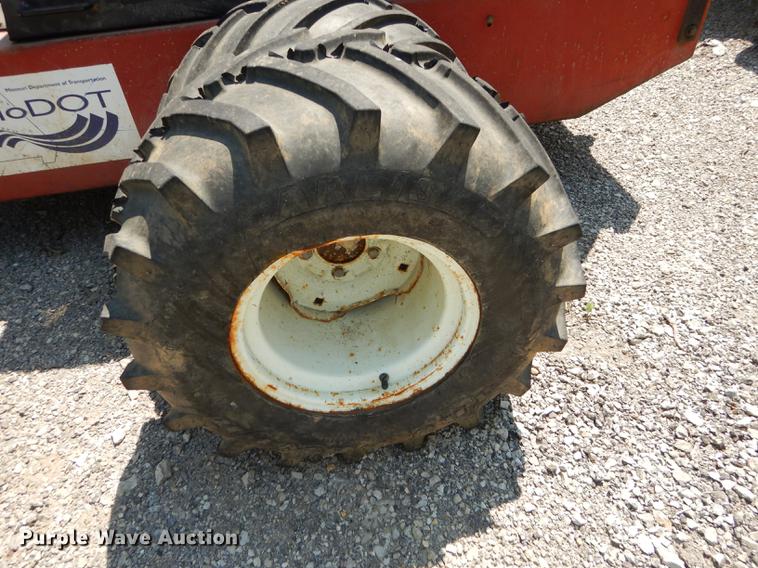 image for item DB8401 Power Trac PT1850 slope mower