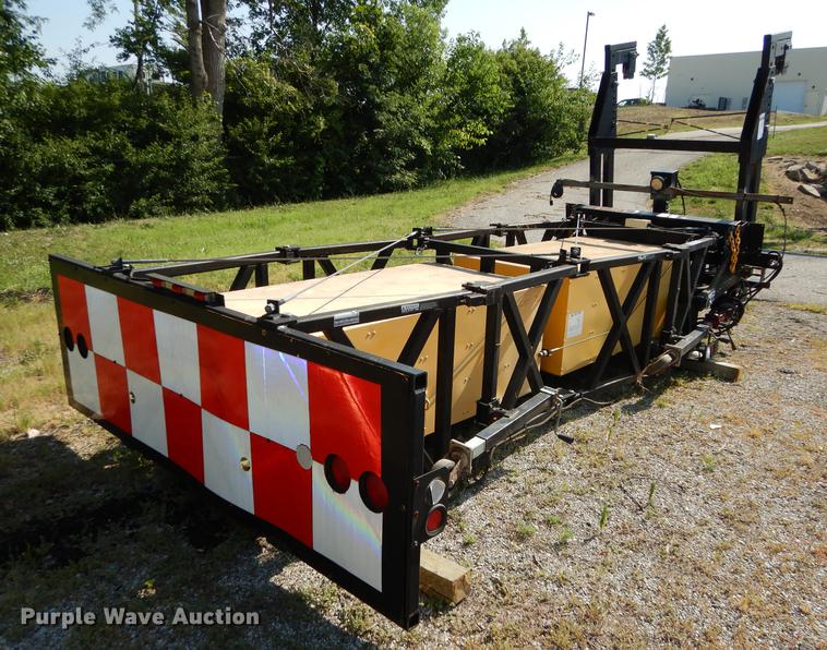 image for item DB8403 Energy Absorption Systems crash attenuator