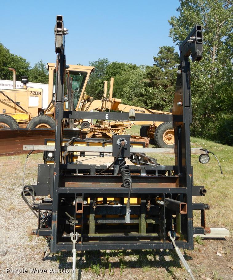 image for item DB8403 Energy Absorption Systems crash attenuator