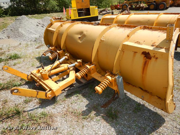 image for item DB8441 12'W snow plow