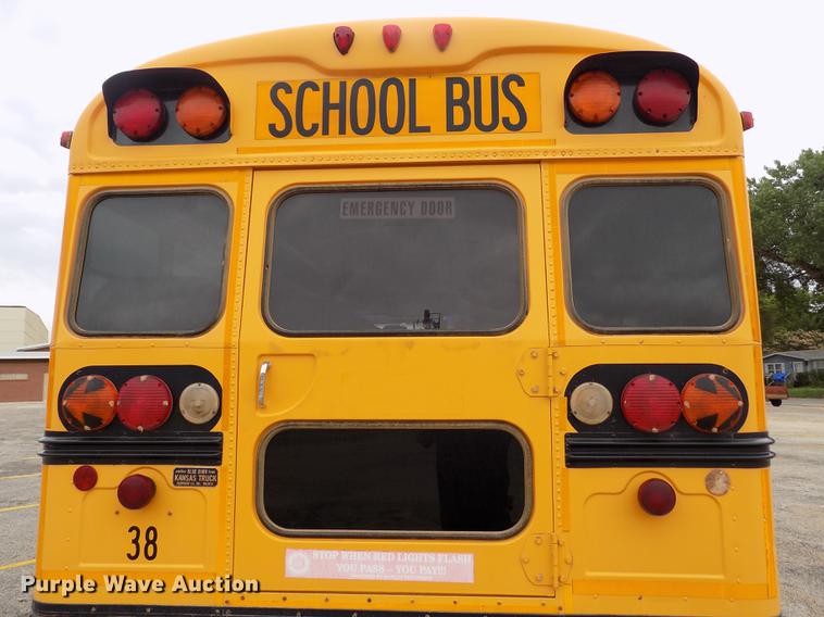 image for item DB9193 1998 International 3800 Bluebird school bus