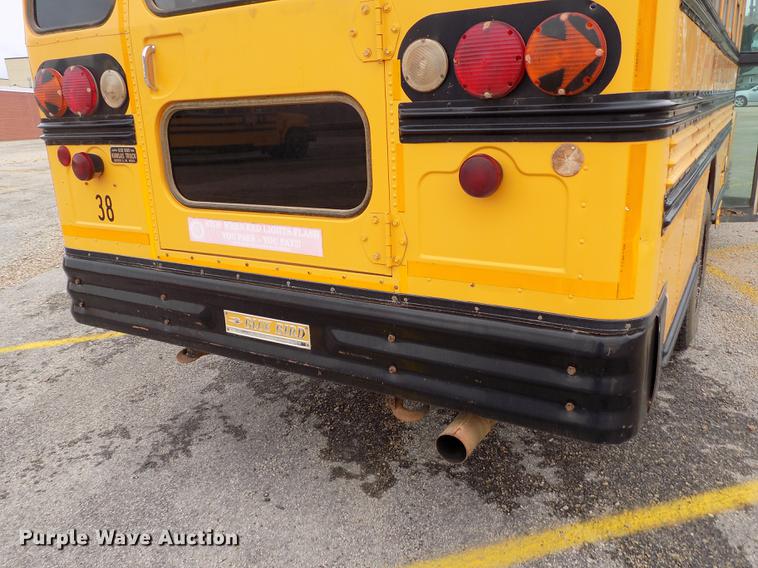 image for item DB9193 1998 International 3800 Bluebird school bus