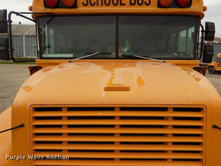 image for item DB9193 1998 International 3800 Bluebird school bus