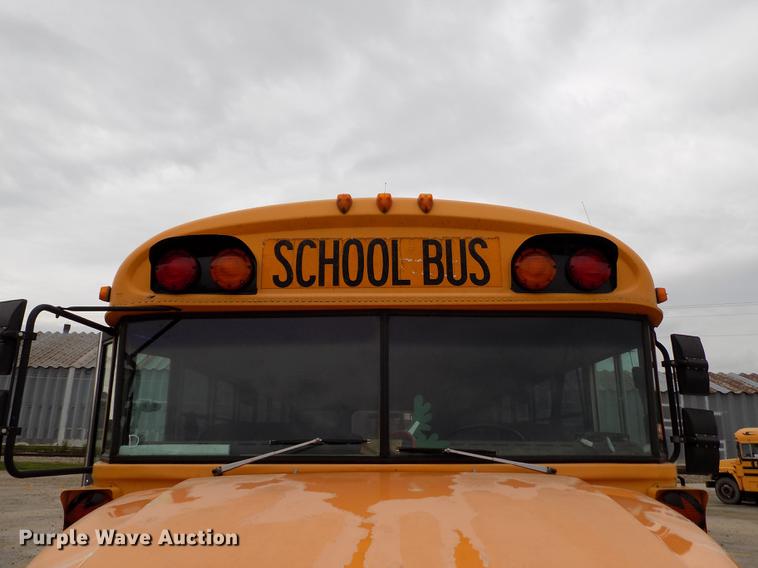 image for item DB9193 1998 International 3800 Bluebird school bus