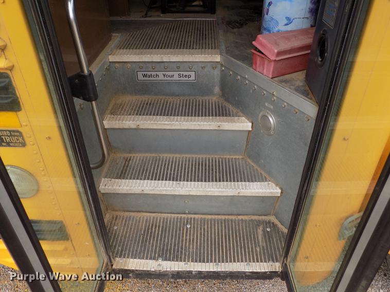 image for item DB9193 1998 International 3800 Bluebird school bus