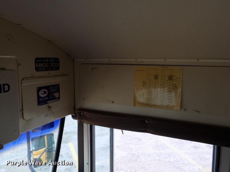 image for item DB9193 1998 International 3800 Bluebird school bus