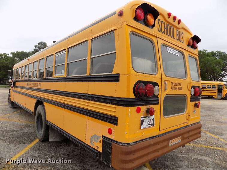 image for item DB9194 2000 Chevrolet B7 Bluebird school bus