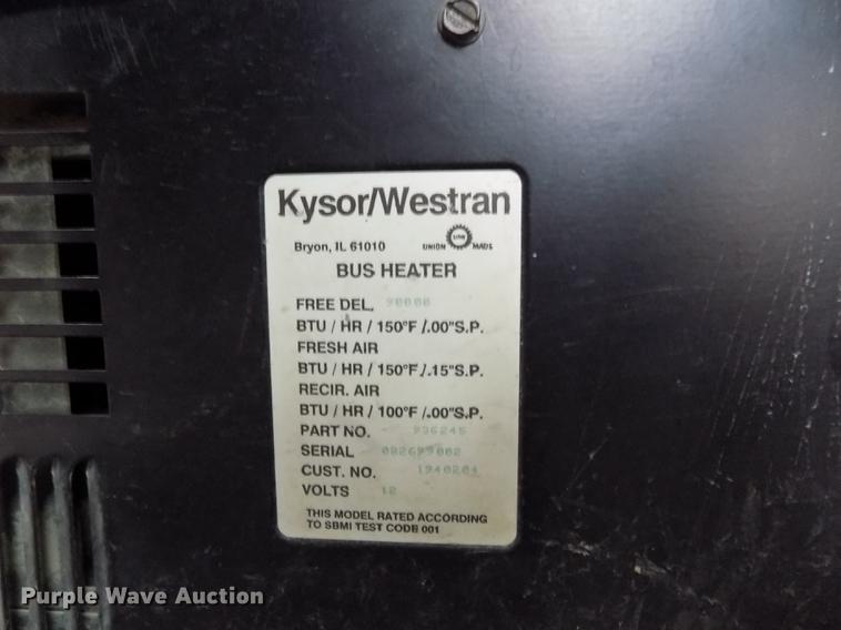 image for item DB9194 2000 Chevrolet B7 Bluebird school bus