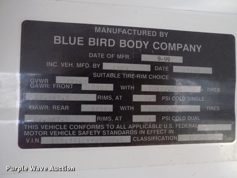 image for item DB9194 2000 Chevrolet B7 Bluebird school bus