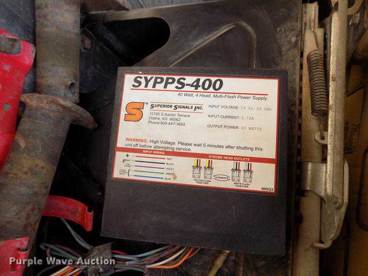 image for item DB9201 1992 International 4700 dump truck