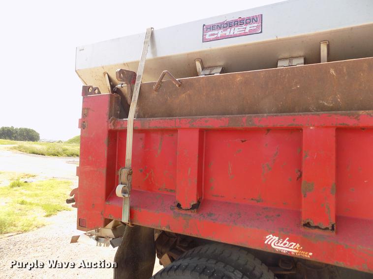 image for item DB9201 1992 International 4700 dump truck