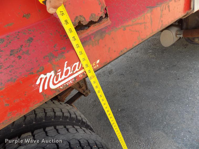 image for item DB9201 1992 International 4700 dump truck