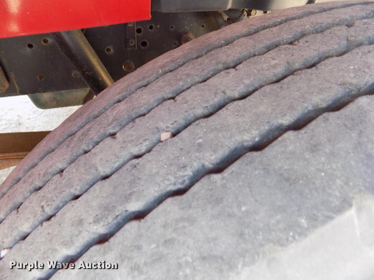 image for item DB9201 1992 International 4700 dump truck