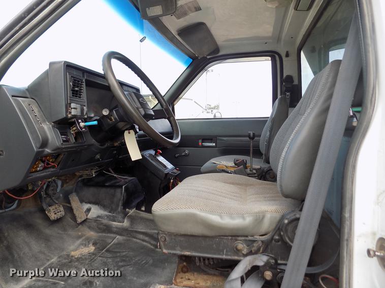 image for item DB9202 1997 Chevrolet C8500 dump truck