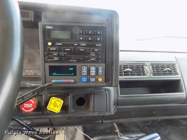 image for item DB9202 1997 Chevrolet C8500 dump truck