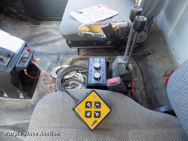 image for item DB9202 1997 Chevrolet C8500 dump truck