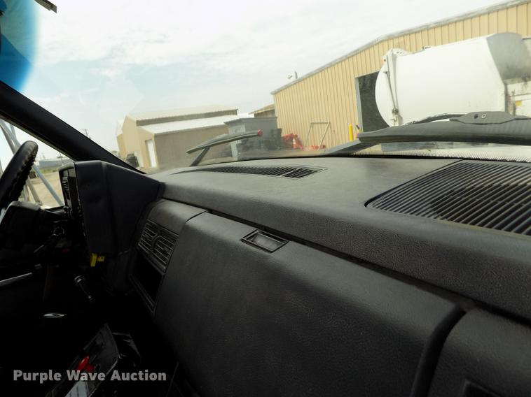 image for item DB9202 1997 Chevrolet C8500 dump truck