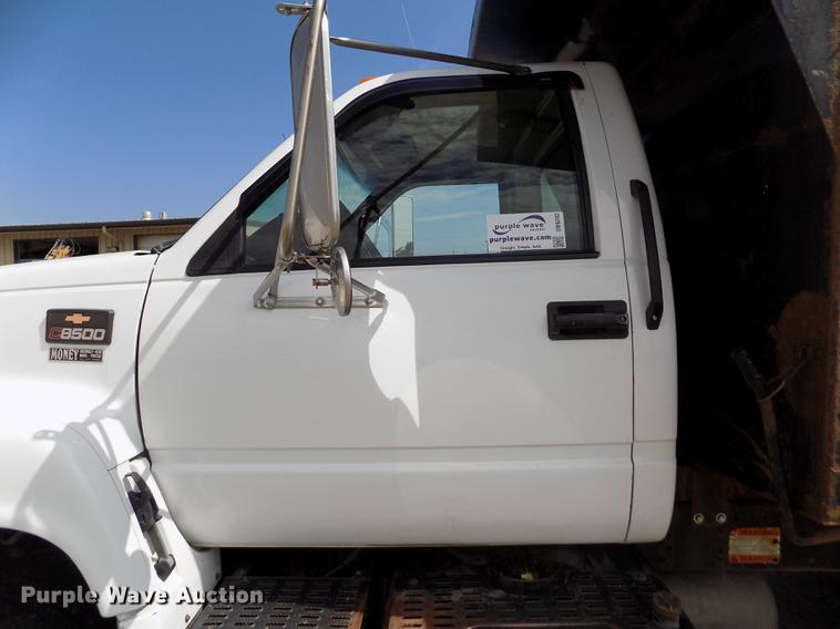 image for item DB9202 1997 Chevrolet C8500 dump truck