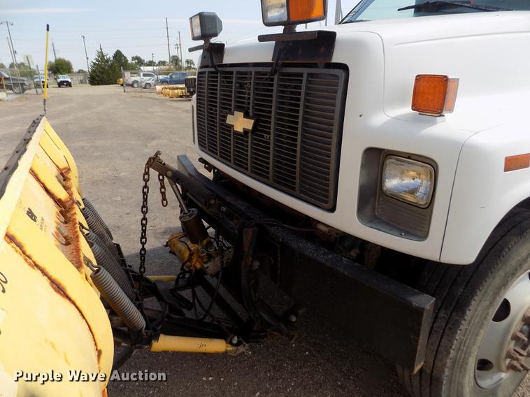 image for item DB9202 1997 Chevrolet C8500 dump truck